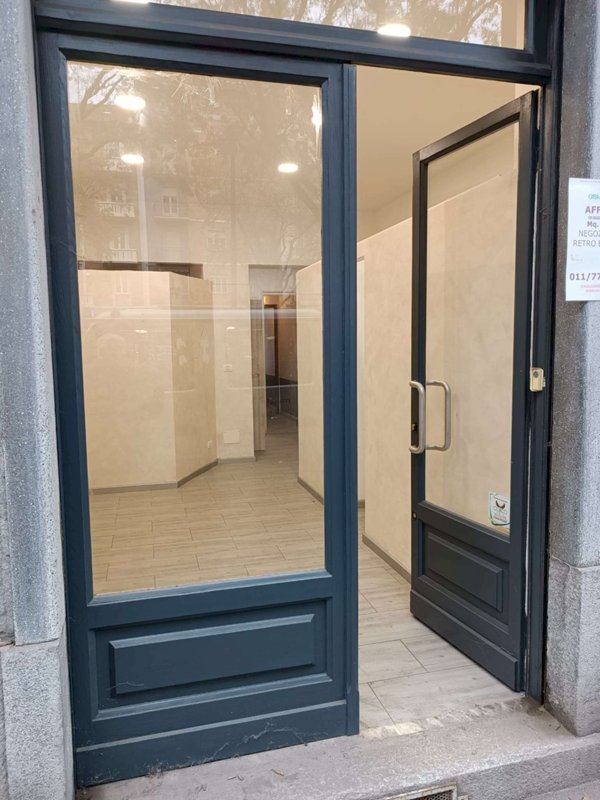 negozio in affitto a Torino