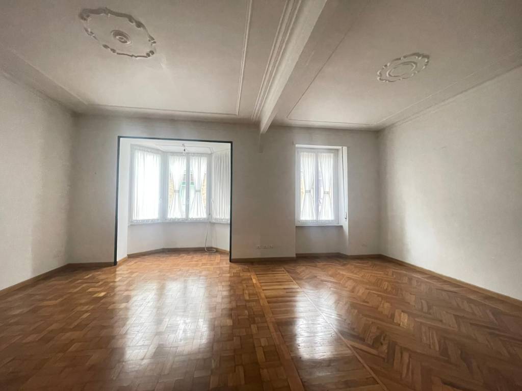 appartamento in affitto a Torino in zona Cit Turin