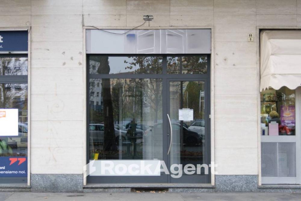 negozio in affitto a Torino in zona Borgo San Paolo