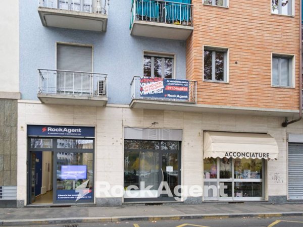 negozio in affitto a Torino in zona Borgo San Paolo