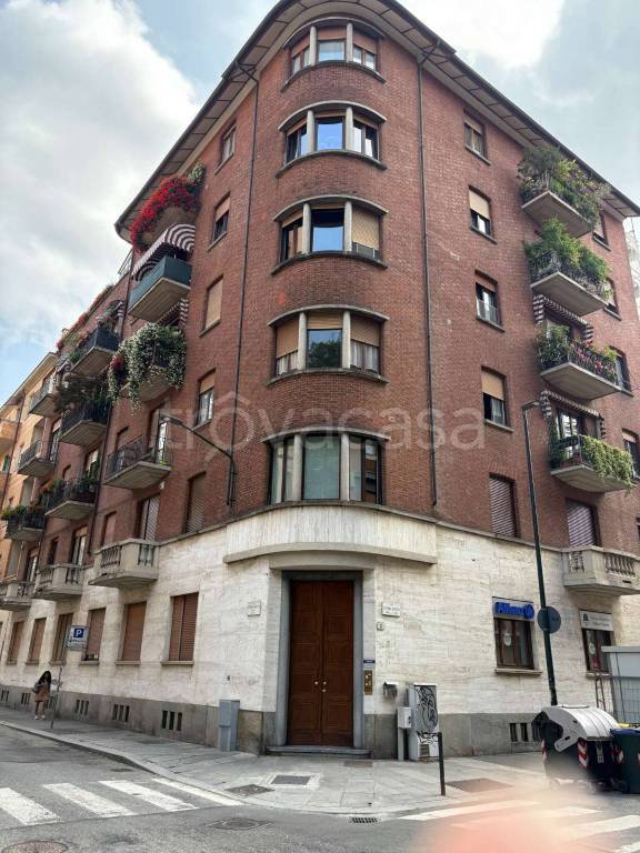 appartamento in affitto a Torino in zona Crocetta