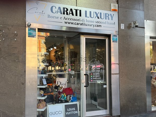 locale commerciale in affitto a Torino