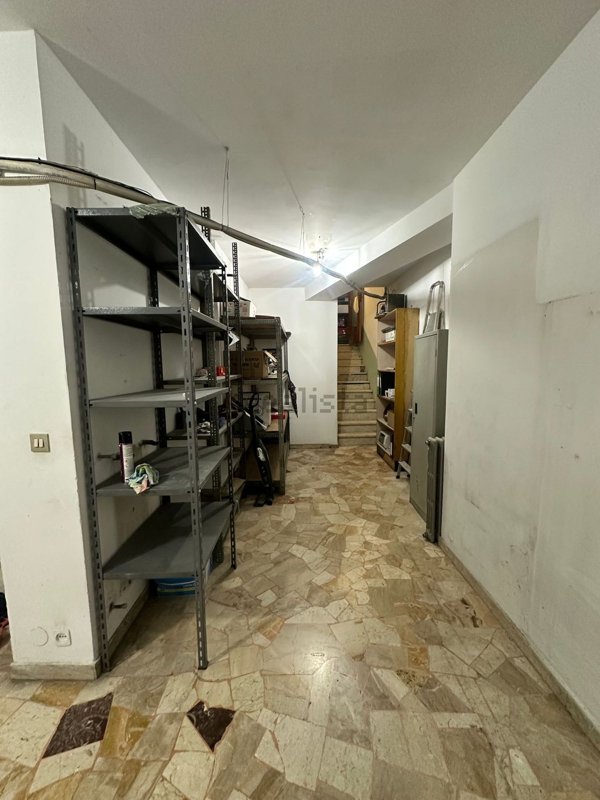 locale di sgombero in affitto a Torino in zona Pozzo Strada