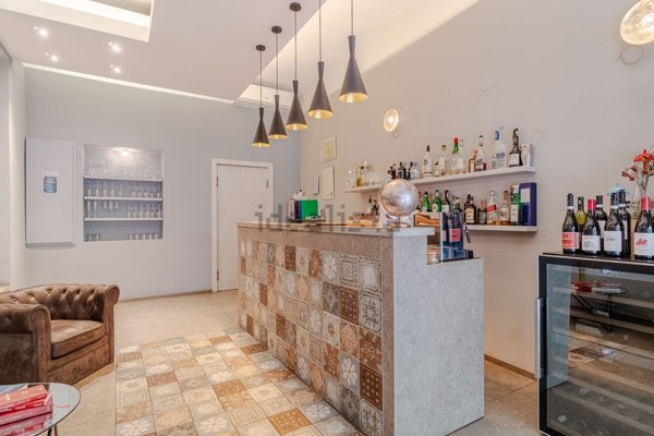 negozio in affitto a Torino in zona Crocetta