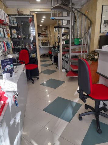 negozio in affitto a Torino in zona Mirafiori Sud