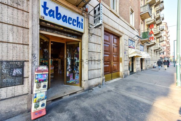 negozio in affitto a Torino in zona Campidoglio