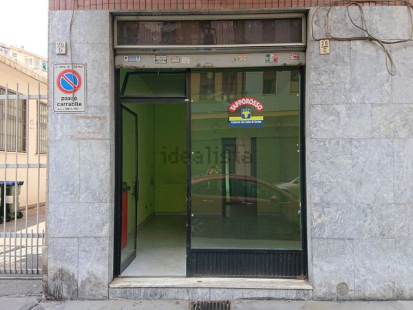 locale commerciale in affitto a Torino in zona Santa Rita