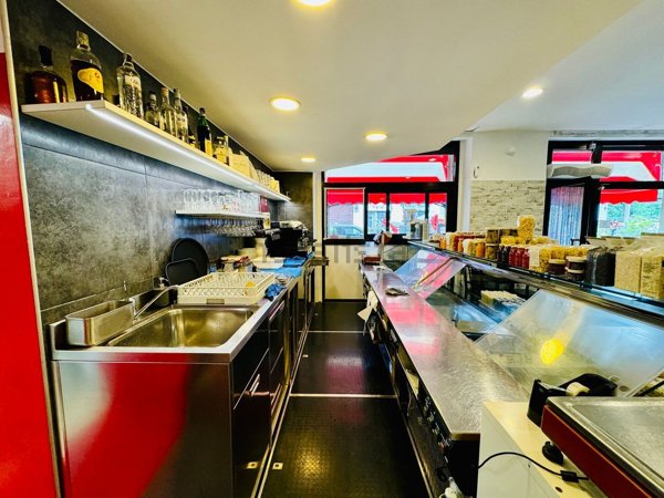 locale commerciale in affitto a Torino in zona Filadelfia