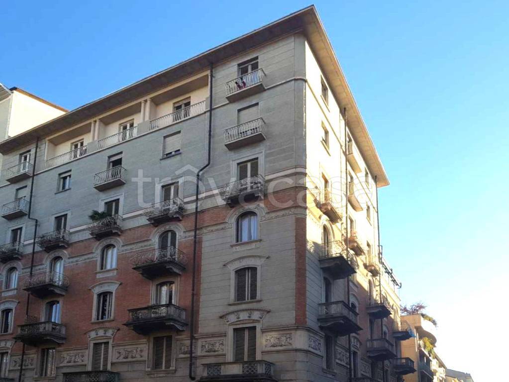 appartamento in affitto a Torino in zona Crocetta