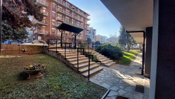 ufficio in affitto a Torino in zona Parella