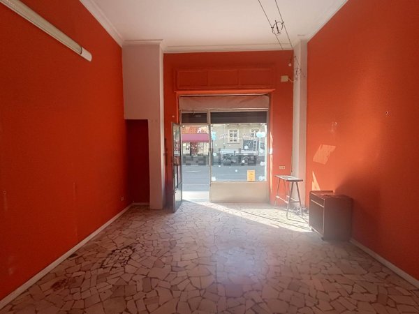 locale commerciale in affitto a Torino in zona Millefonti
