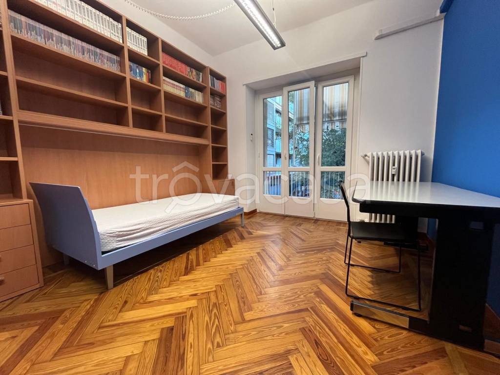 appartamento in affitto a Torino in zona Cit Turin