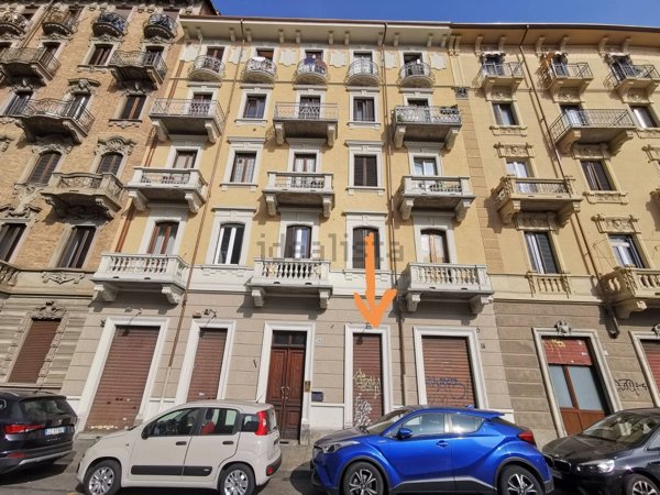 negozio in affitto a Torino in zona San Donato