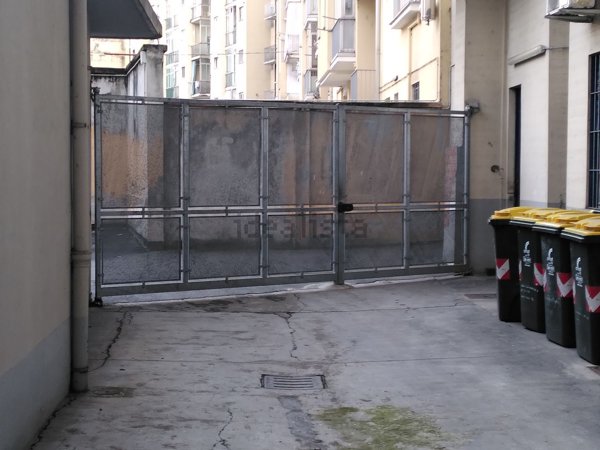 locale di sgombero in affitto a Torino in zona San Donato