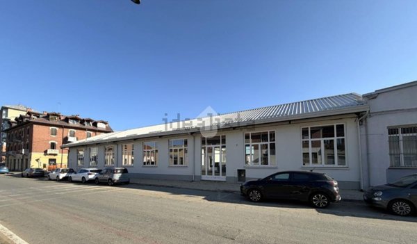 locale di sgombero in affitto a Torino in zona Borgata Vittoria