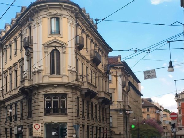 negozio in affitto a Torino