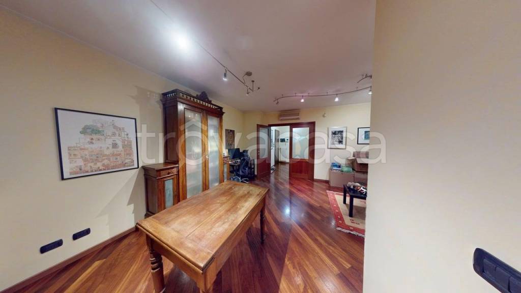 appartamento in affitto a Torino in zona Cenisia