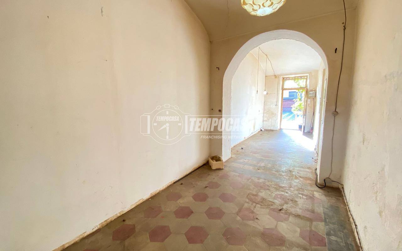 locale di sgombero in affitto a Torino in zona Centro Storico