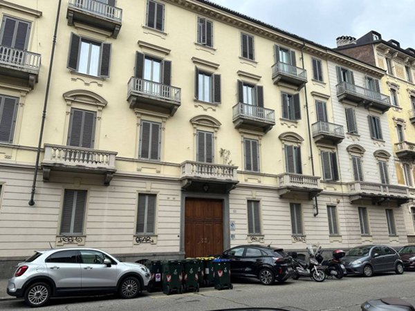 ufficio in affitto a Torino in zona Cit Turin