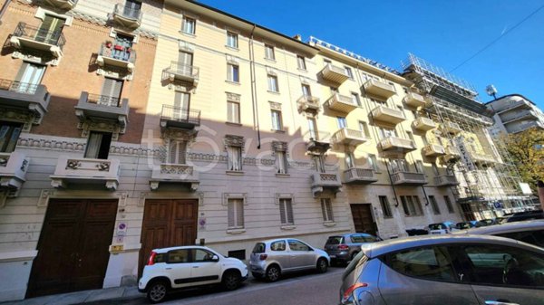 appartamento in affitto a Torino in zona Crocetta