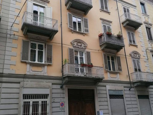 appartamento in affitto a Torino in zona Crocetta