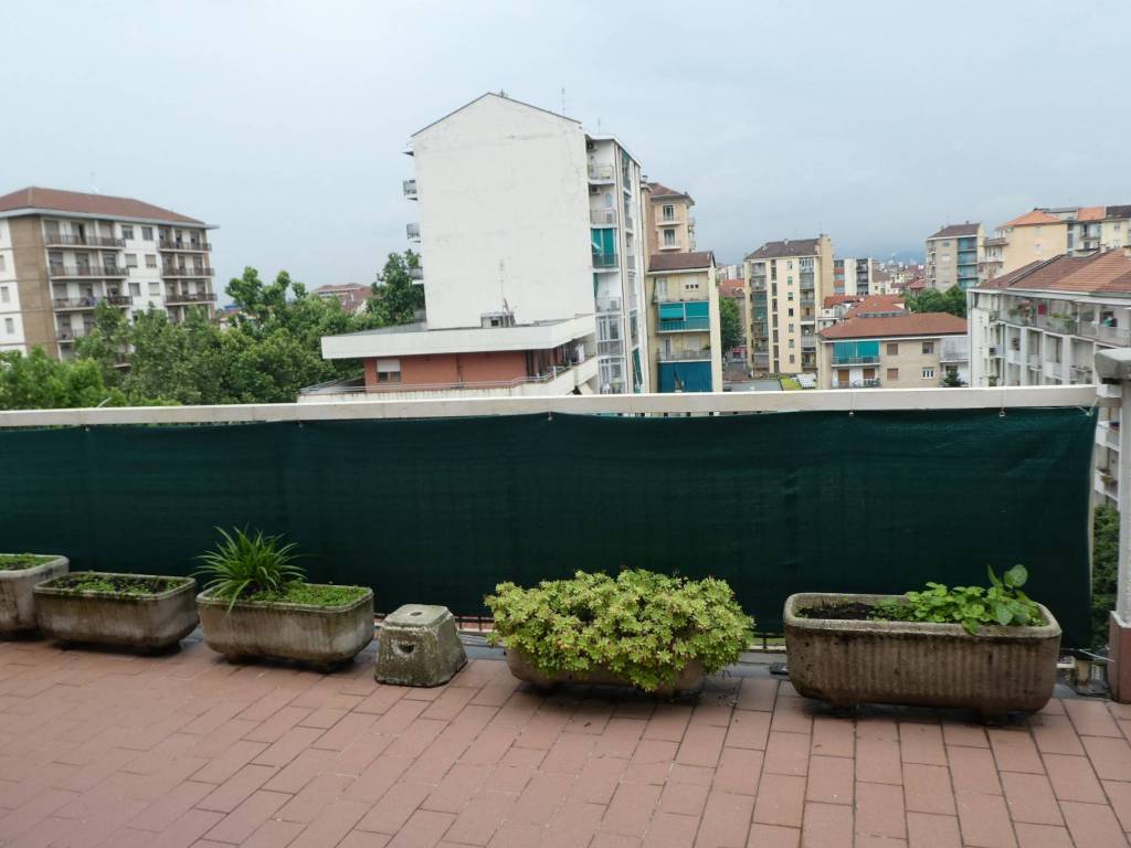 appartamento in affitto a Torino in zona Parella