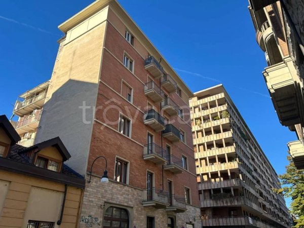 appartamento in affitto a Torino in zona Cit Turin