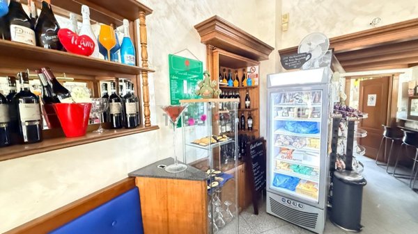 negozio in affitto a Torino in zona Borgo San Paolo