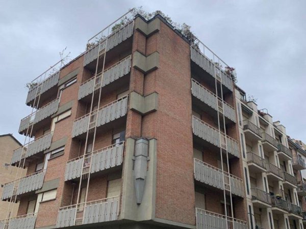 appartamento in affitto a Torino in zona Cit Turin