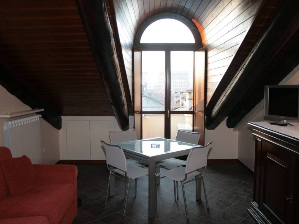 appartamento in affitto a Torino in zona Crocetta