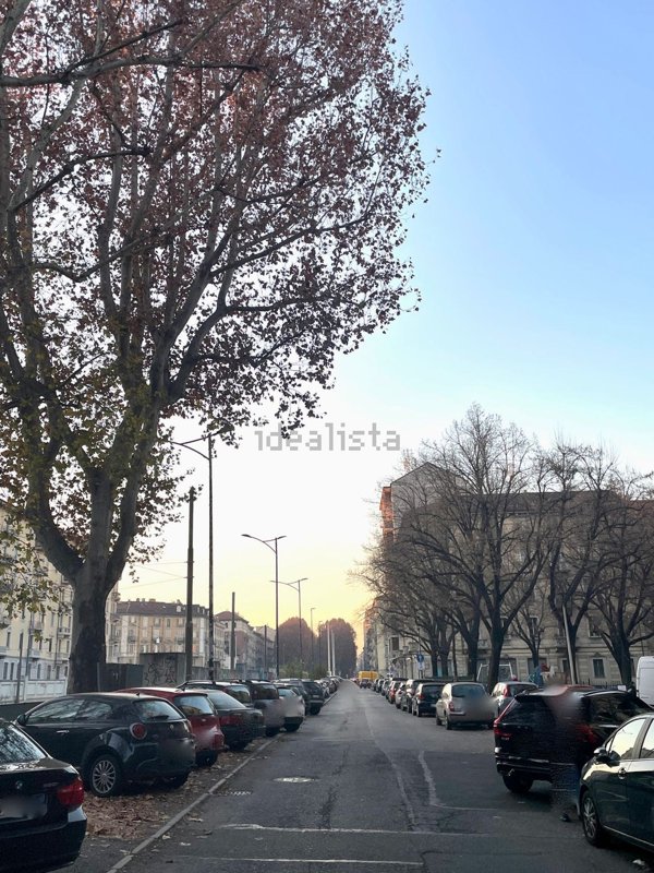 negozio in affitto a Torino in zona Aurora