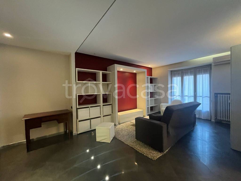 appartamento in affitto a Torino in zona Cit Turin