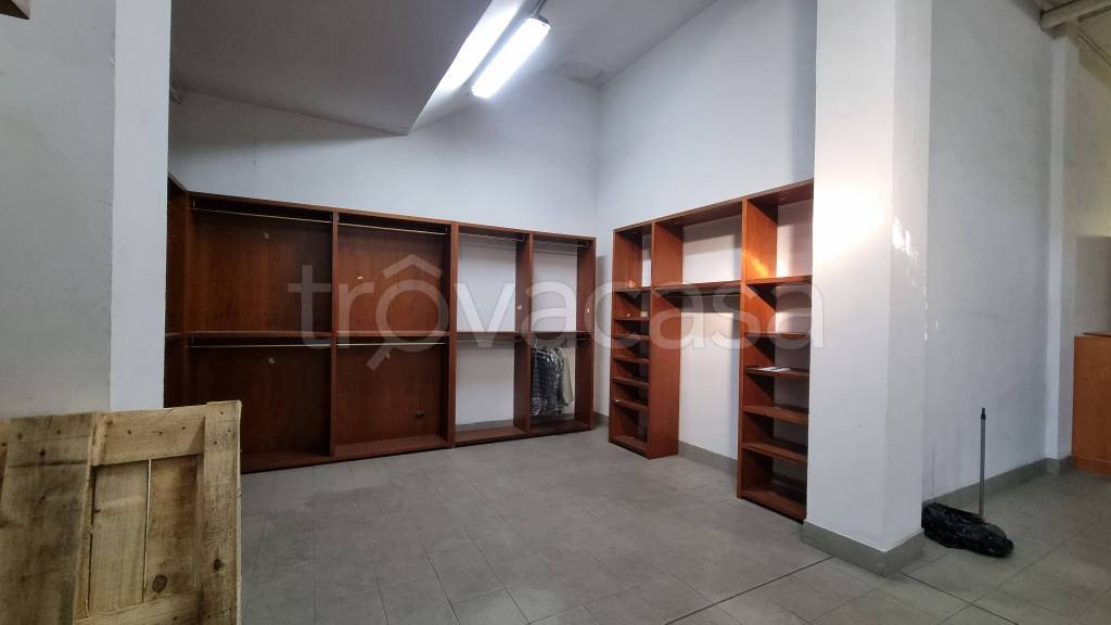 locale commerciale in affitto a Torino in zona Aurora