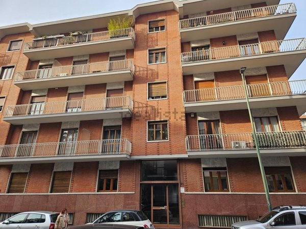 appartamento in affitto a Torino in zona Parella