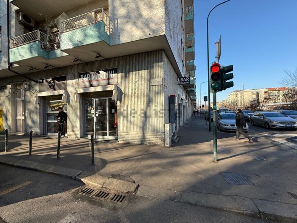 negozio in affitto a Torino in zona Barriera di Milano