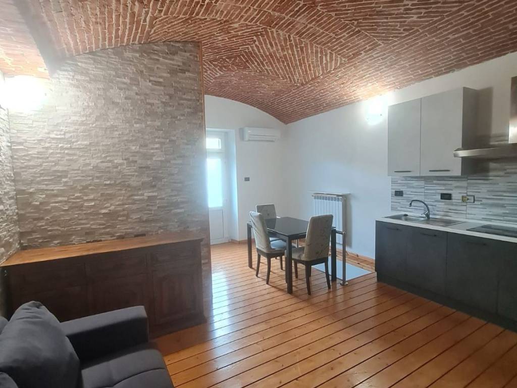 appartamento in affitto a Torino in zona Sassi