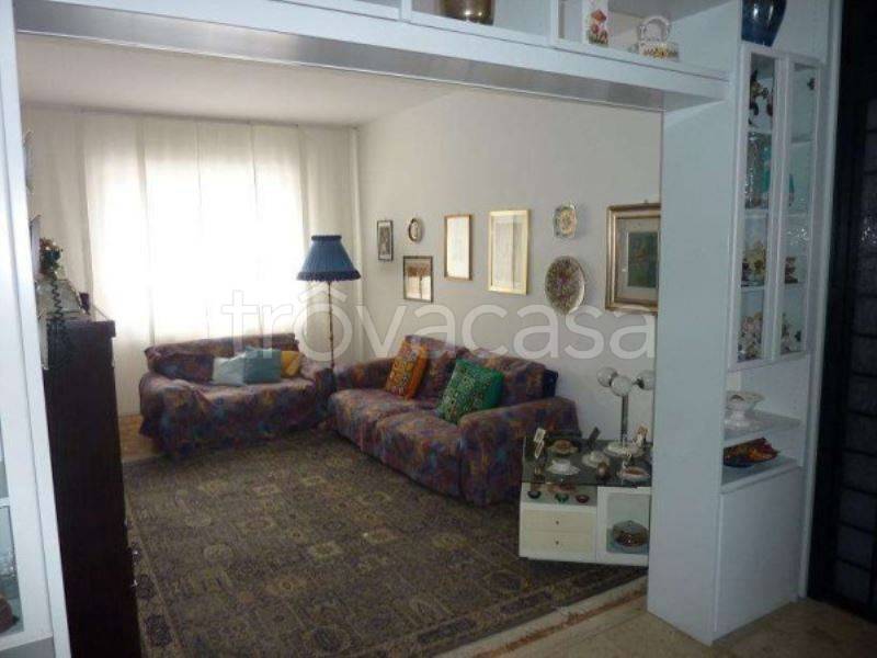 appartamento in affitto a Torino in zona Borgata Vittoria