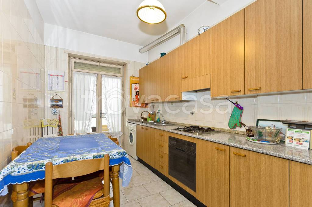 appartamento in affitto a Torino in zona Lingotto