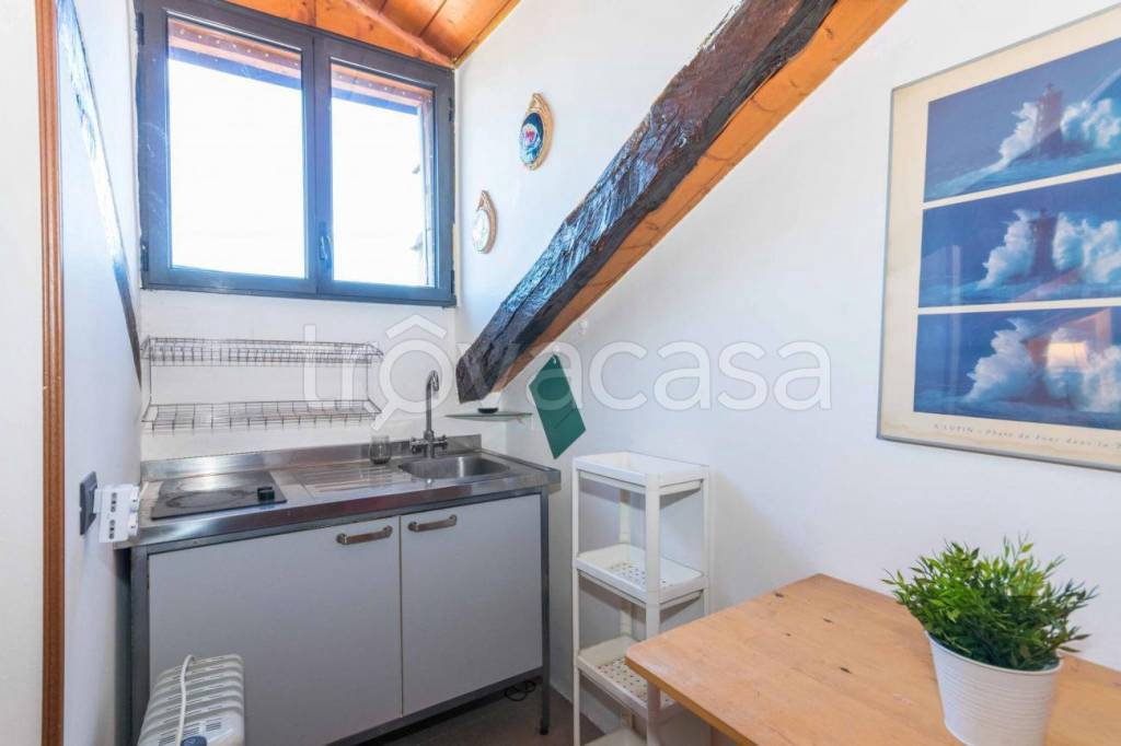 monolocale in affitto a Torino in zona Centro Storico