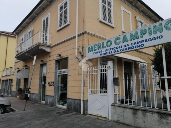 negozio in affitto a Torino in zona Gran Madre