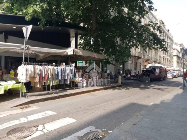 negozio in affitto a Torino in zona San Salvario