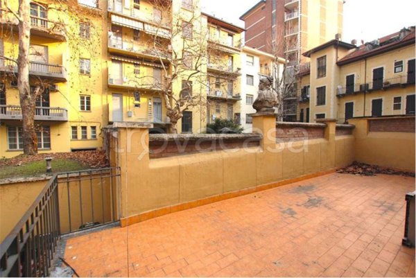 appartamento in affitto a Torino in zona Crocetta