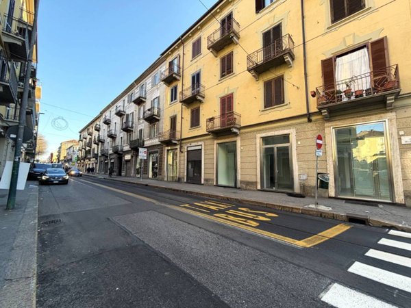 negozio in affitto a Torino in zona Borgata Vittoria