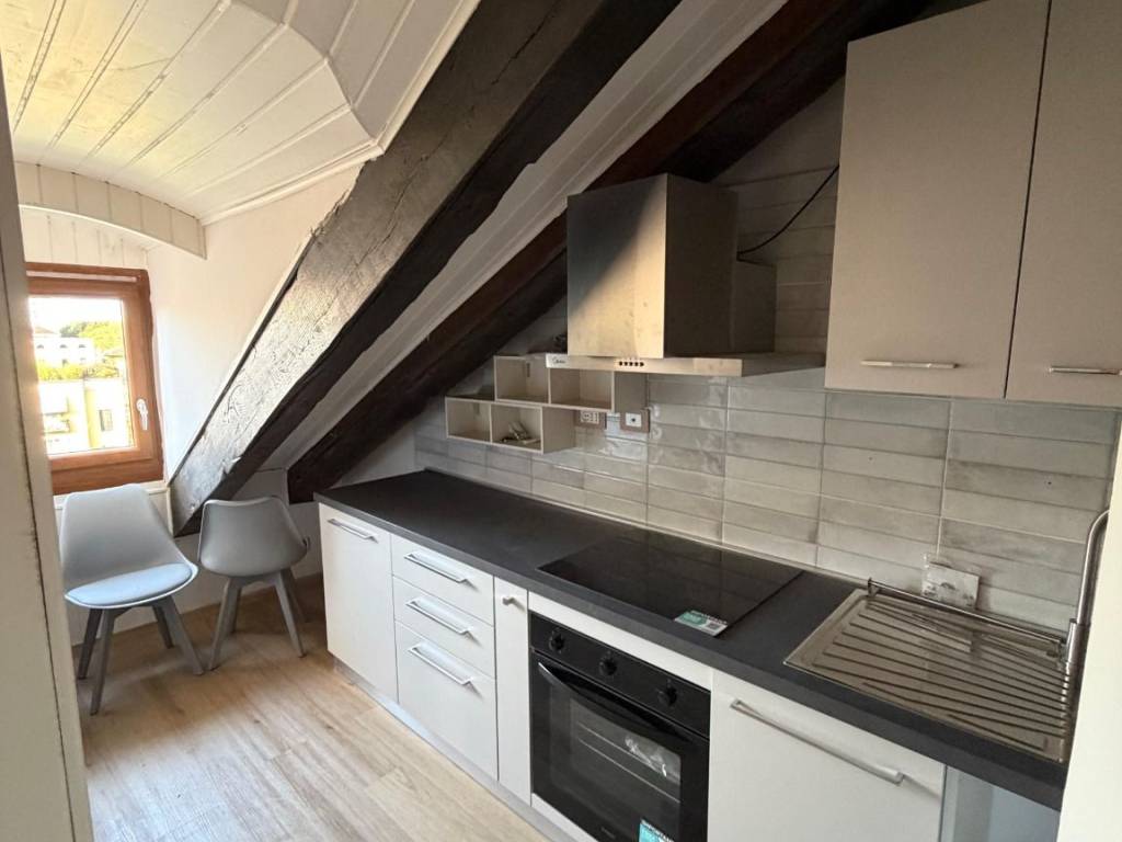 appartamento in affitto a Torino in zona Cit Turin