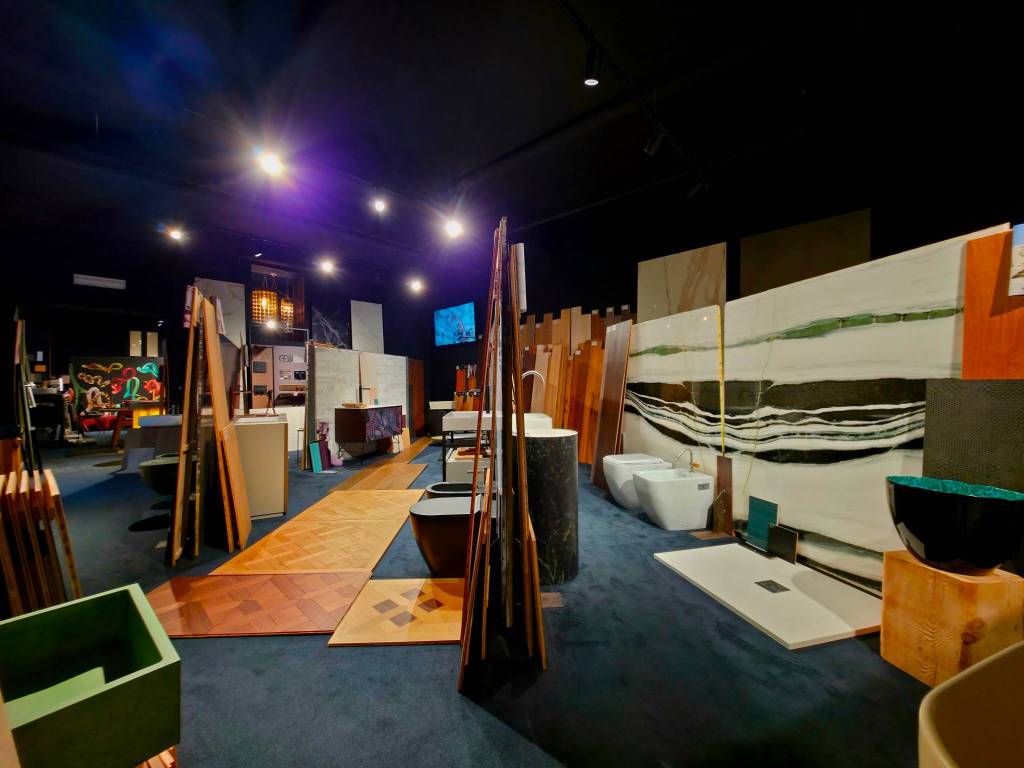 negozio in affitto a Torino in zona Cavoretto