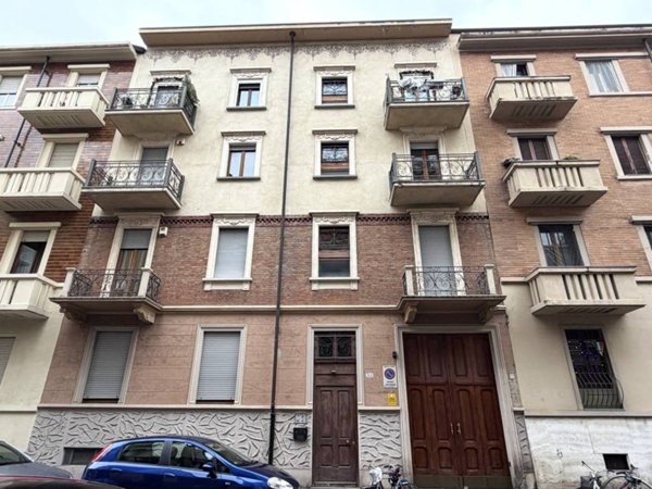 appartamento in affitto a Torino in zona Cenisia
