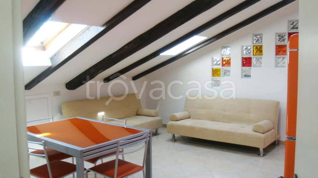 appartamento in affitto a Torino in zona Borgo San Paolo