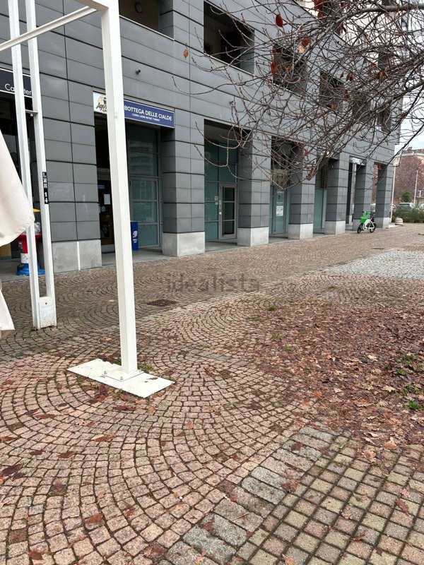 negozio in affitto a Torino in zona Borgo San Paolo