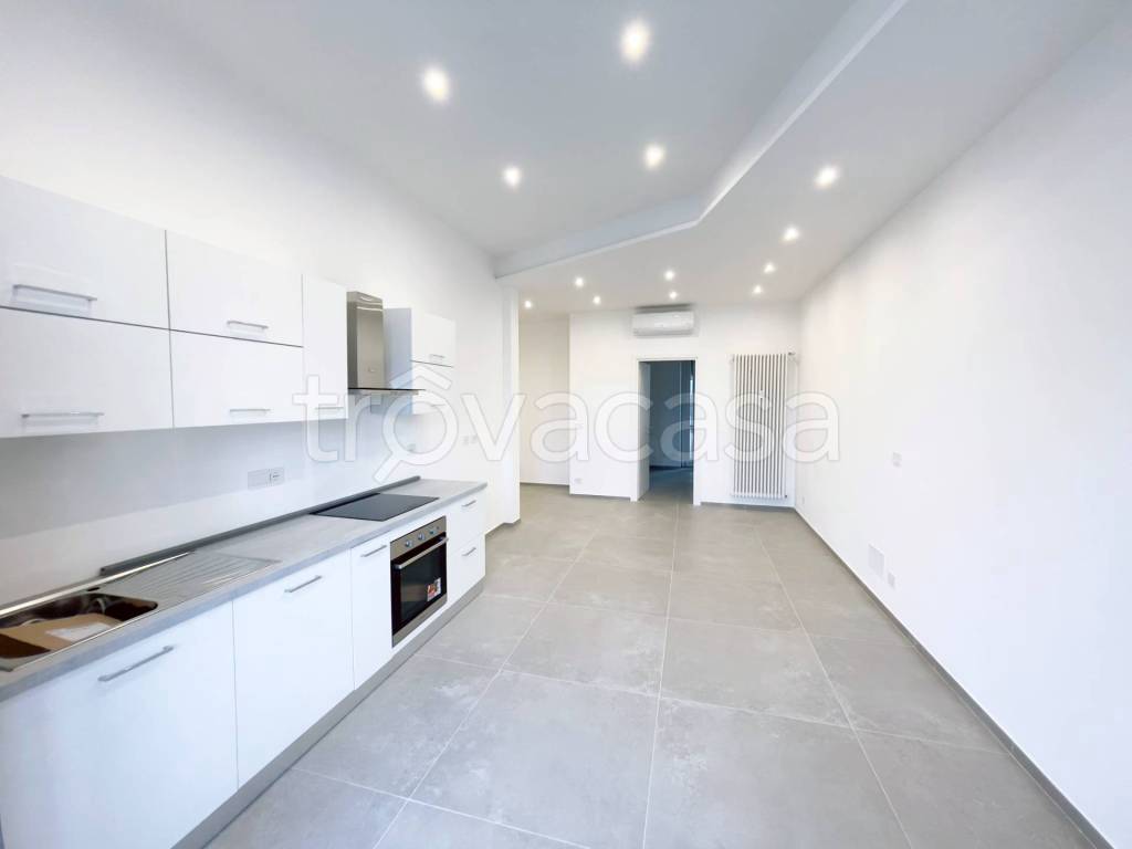 appartamento in affitto a Torino in zona Cit Turin