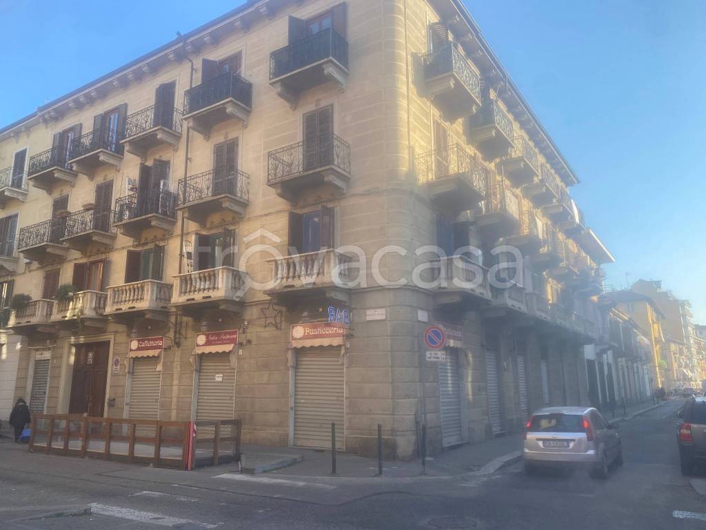 appartamento in affitto a Torino in zona Rosa